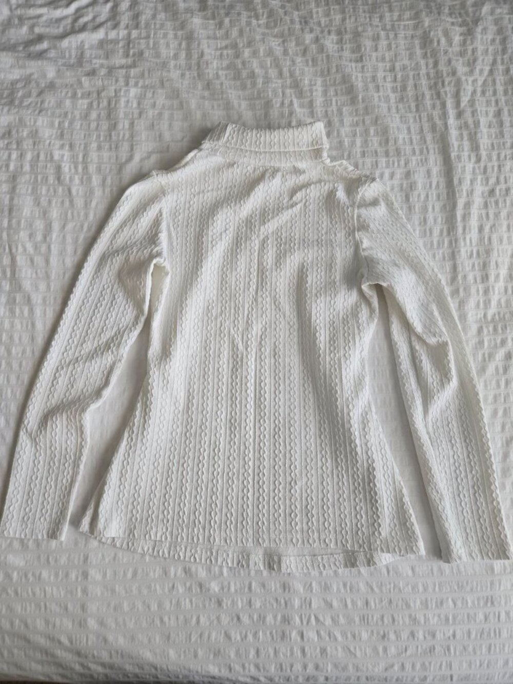 Maternity White Textured Turtleneck Top Size Small Long Sleeve Stretch - Picture 4 of 11